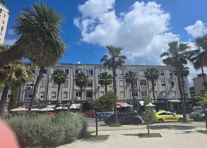 Sea View Captain Apartment Durres